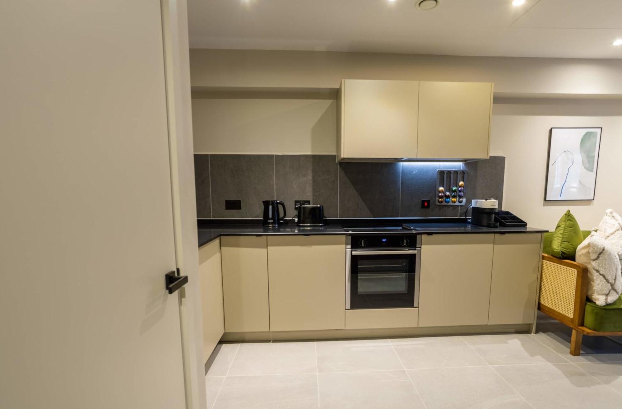 Verdana - 1bd Flat Near Centre * Manchester