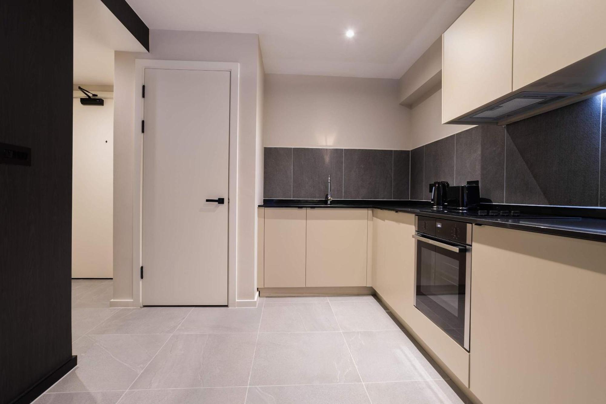 Verdana - 1bd Flat Near Centre